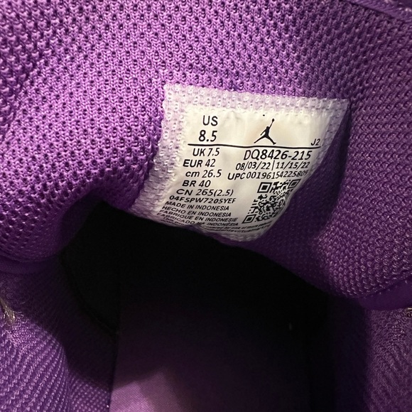 Hardly worn!! Men’s size 8.5 Nike Air Jordans - Picture 8 of 15